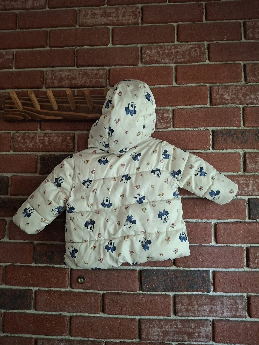 GAP disney mickey